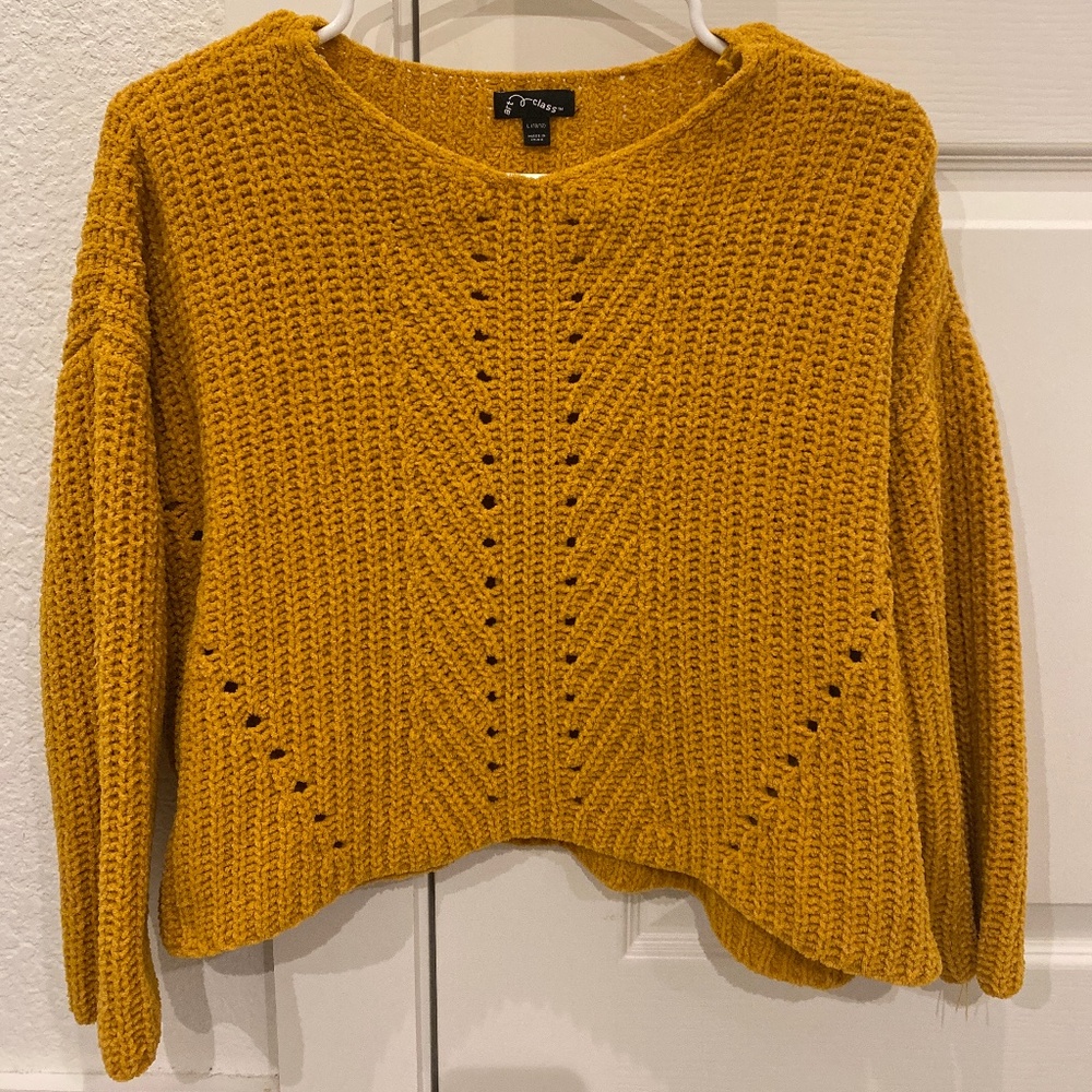 Yellow Knitted Long Sleeve Top 💛
